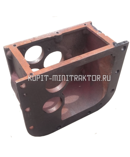 Корпус дополнительной коробки передач Уралец 180-220 Корпус дополнительной коробки передач Уралец 180-220